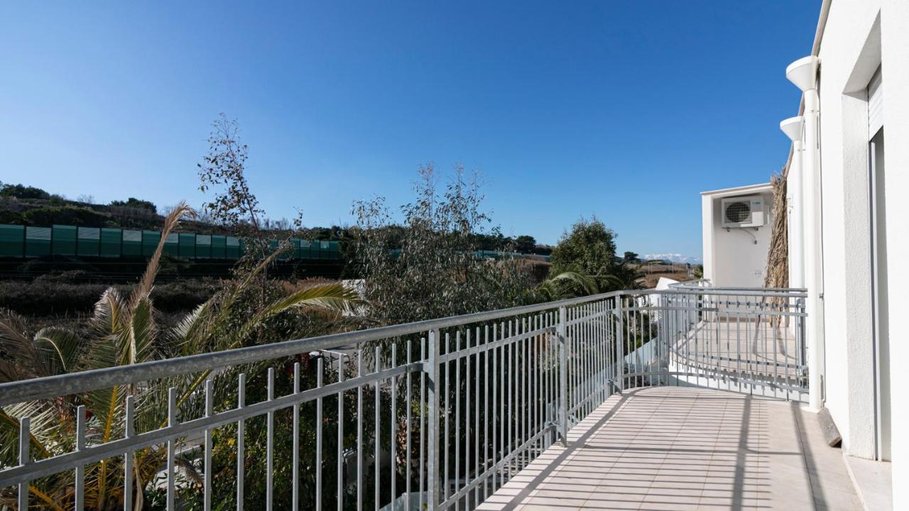 Rivazzurra Homes - B Termoli Eksteriør billede